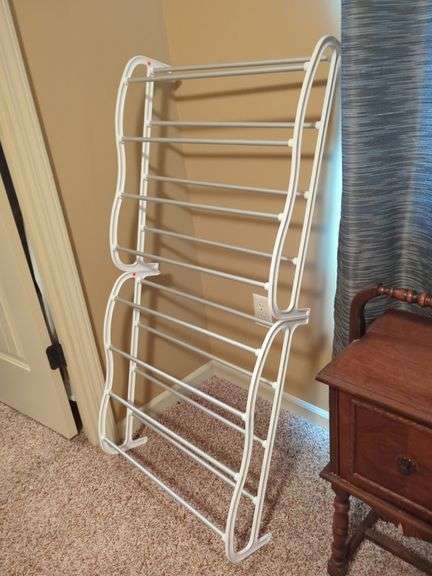Metal And Polyvinyl Teired Shoe Rack