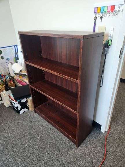 Bookcase With Adjustable Shelves, Mild Wear