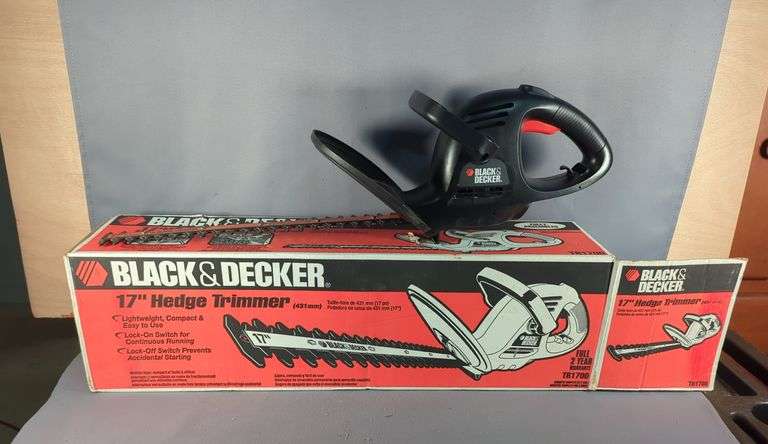Black & Decker TR1700 17" Hedge Trimmer, In Original Box