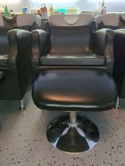 Minerva Salon Shampoo Station Chairs with Footrest