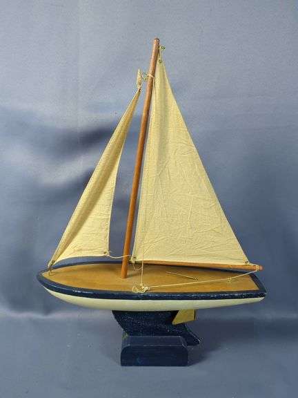Handcrafted Wooden Model Boat Collection - Sailboats & Rowboats