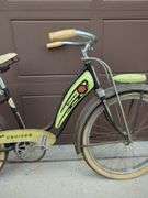 Firestone Deluxe Cruiser Bicycle