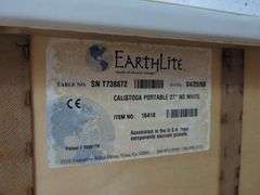 Earthlite Calistoga Portable 27" Massage Table with Accessories