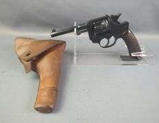 Manufacture d'Armes de Saint-Étienne 1892 Lebel 8mm 6-Shot Revolver SN# L-24113, Dated S 1922, In Leather Holster