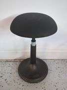 Uncaged Ergonomics Adjustable Wobble Stool