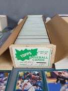 Topps Baseball Cards 2000-2002