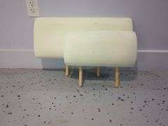 Earthlite Calistoga Portable 27" Massage Table with Accessories