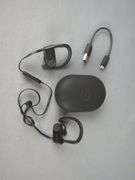 Powerbeats3 Wireless Earphones with Charging Case and Cable