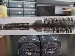 Ergo Ionic and Ceramic Round Hair Brush