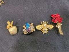 Ladies Brooch/ Pin Collection, Qty 14