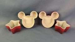 Le Creuset Disney Mickey Mouse, Qty 2, And Star, Qty 2 Ramekins