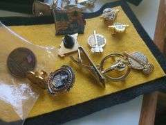 Mens Cufflinks, Tie Clips, Pins and Rings in Storage Box