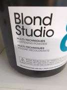 L'Oreal Blond Studio Hair Lightening and Developer Products, Contents Of Cabinet