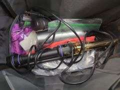 MUD Make-up designory Professional Makeup Artist Bag Includes Contents