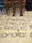 Champagne Flute Glasses with Decorative Basket