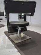 Salon Styling Chair with Floor Mat