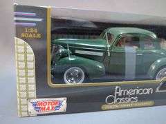Motor Max American Classics Premium Die-Cast Collection: 1939 Chevy Coupe & 1948 Chevy Aerosedan Fleetline