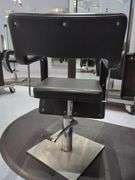 Salon Styling Chair with Floor Mat