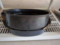 Welbilt 18-Quart Roaster Oven and Roasting Pans, Qty 2