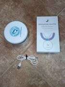 Banana White Wireless Teeth Whitening Kit And Denture Cleaner