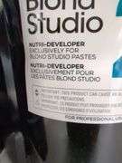 L'Oreal Blond Studio Hair Lightening and Developer Products, Contents Of Cabinet