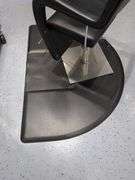 Black Hydraulic Salon Styling Chair with Floor Mat