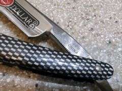 GoDollar Straight Razor With Strop, Edwin Jagger Razor Stand And Parker Razor in Box