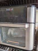 Instant Vortex Plus 10 Quart Air Fryer Oven