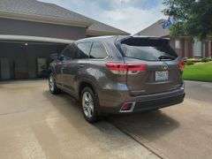 2019 Toyota Highlander Limited Platinum SUV, VIN 5TDDZRFH4KS945526, Mileage Showing On Odometer 119,997, Missouri Title, See Details For Video