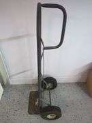 Milwaukee Model Hand Truck, 800 lbs Capacity