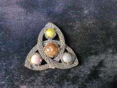 Fashion Earrings and Brooches, Approx. 15 Pairs