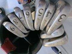 Square Two Golf Bag With Woods and Irons