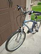 Diamondback Wildwood Hybrid Bike with Helmet