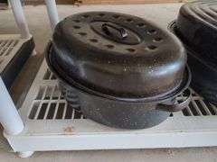 Welbilt 18-Quart Roaster Oven and Roasting Pans, Qty 2