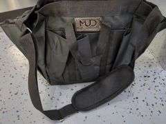 MUD Make-up designory Professional Makeup Artist Bag Includes Contents