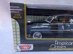 Motor Max American Classics Diecast Car Collection (4 Cars)
