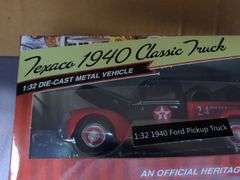 Diecast Collectible Vehicles
