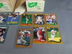 Topps Baseball Cards 2000-2002
