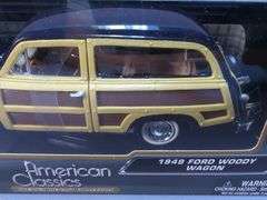 Motor Max American Classics 1:24 Scale Diecast Ford Truck and Woody Wagon Set