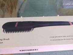 Amika Polished Perfection Straightening Brush