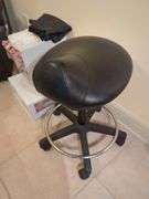 Ergonomic Rolling Saddle Stool Chair