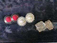 Fashion Earrings and Brooches, Approx. 15 Pairs