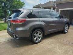 2019 Toyota Highlander Limited Platinum SUV, VIN 5TDDZRFH4KS945526, Mileage Showing On Odometer 119,997, Missouri Title, See Details For Video
