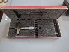 L.S. Starrett Depth Micrometer Set No. 440M