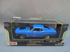 Motor Max American Classics Diecast Car Collection (4 Cars)
