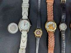 Ladies Fashion Watches Most with Leather Bands, Qty 8