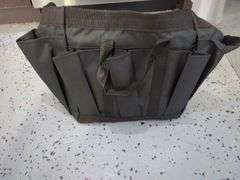 MUD Make-up designory Professional Makeup Artist Bag Includes Contents