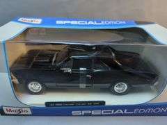 Maisto Special Edition 1/24 Diecast Cars