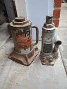 Two Hydraulic Jacks: AM and Sears