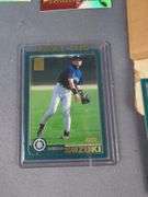 Topps Baseball Cards 2000-2002